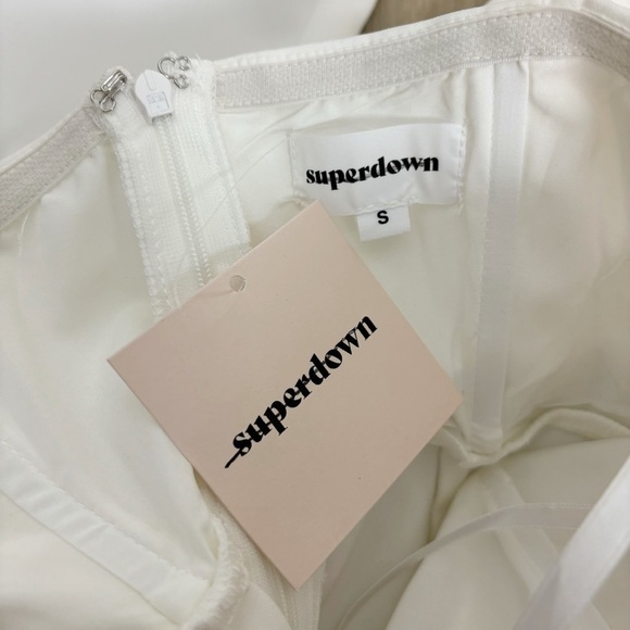 Superdown Naomi Jumpsuit in White Size S - Picture 8 of 12